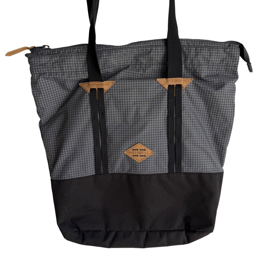 MERRELL Black and Gray Trail Head 20L Outdoor Hiking Gym School Tote Bag